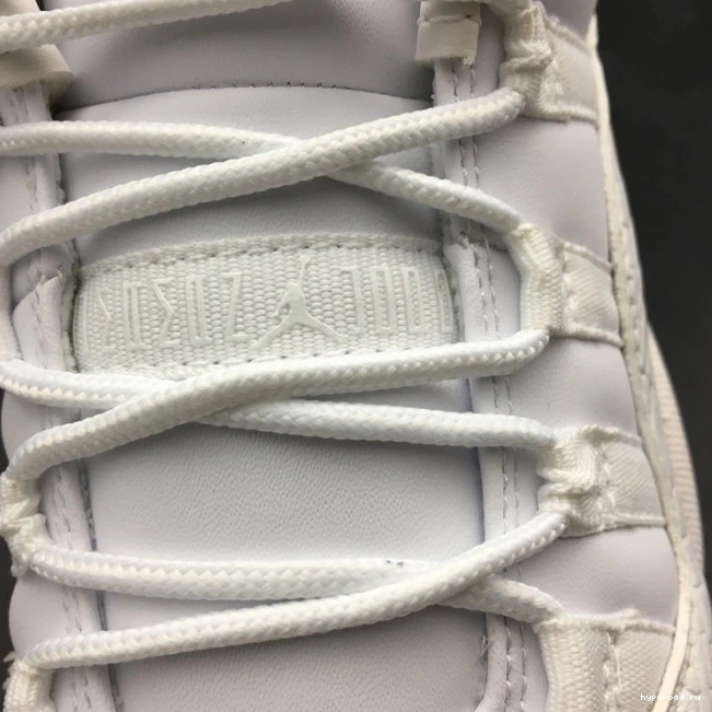 Jordan White 11 897331-100 Air Low Heiress Frost 0710